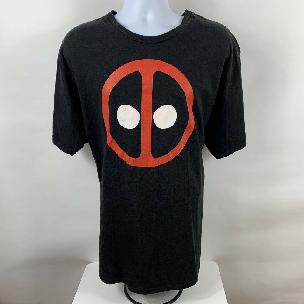 Marvel Comics Deadpool T Shirt Men's Size 2X Short Sleeve Crew Neck Casual